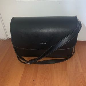 NWT Pixie Mood Vegan Leather Black Cross Body -Zoe